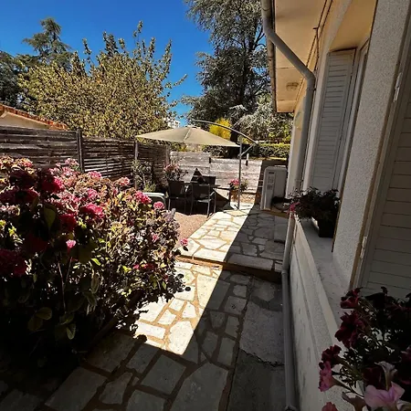 Pb Dordogne Apartamento